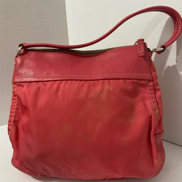 Prada Pink Tote - Picture 3 of 10
